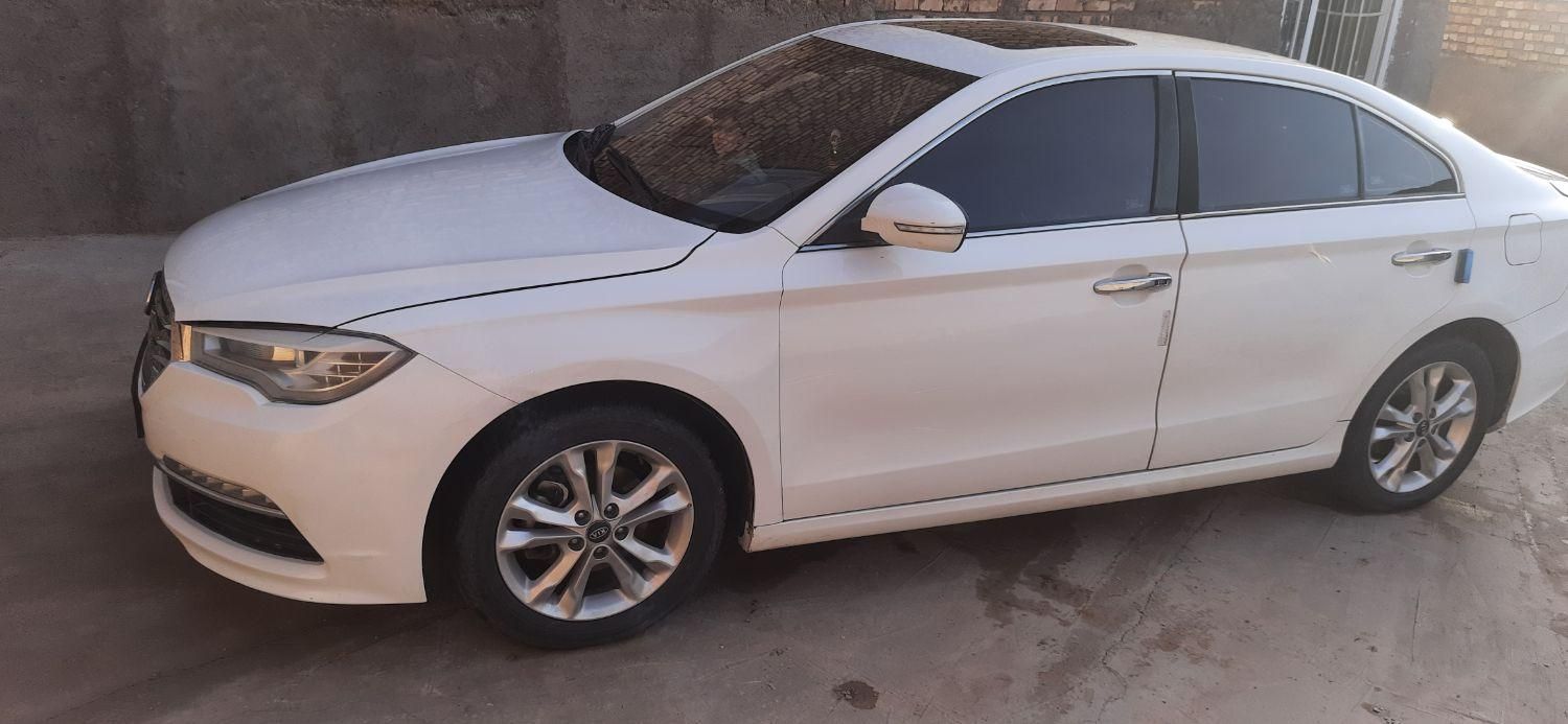 لیفان 820 اتوماتیک - 1395