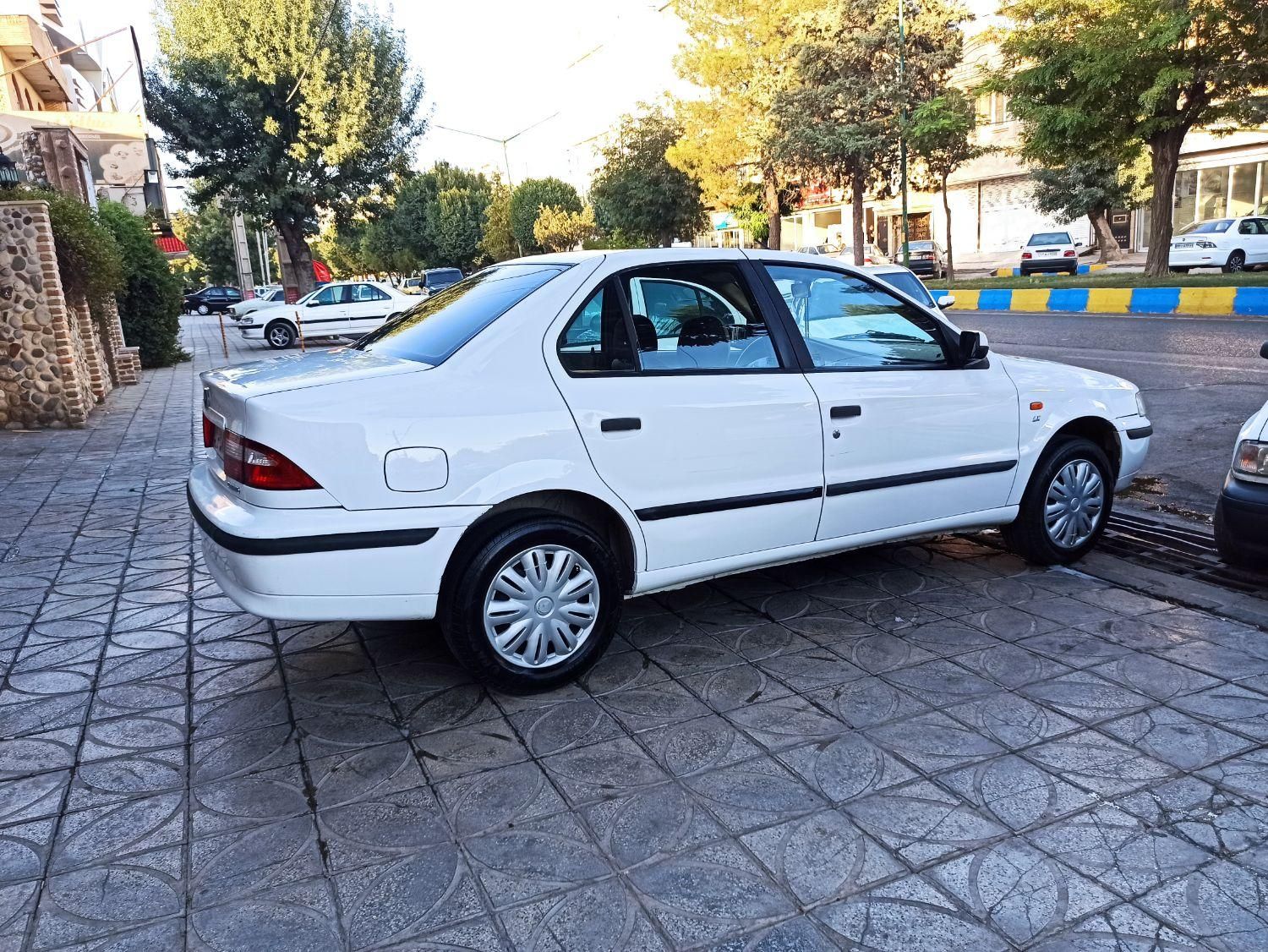سمند LX XU7 - 1399