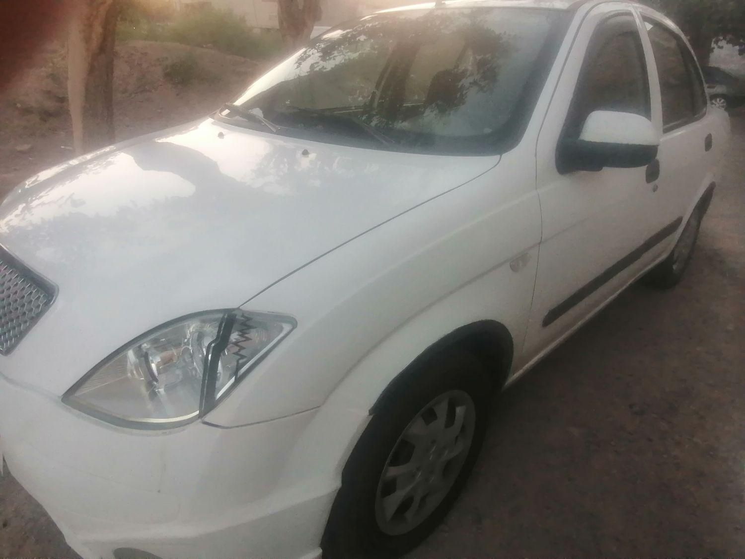 تیبا صندوق دار SX - 1392