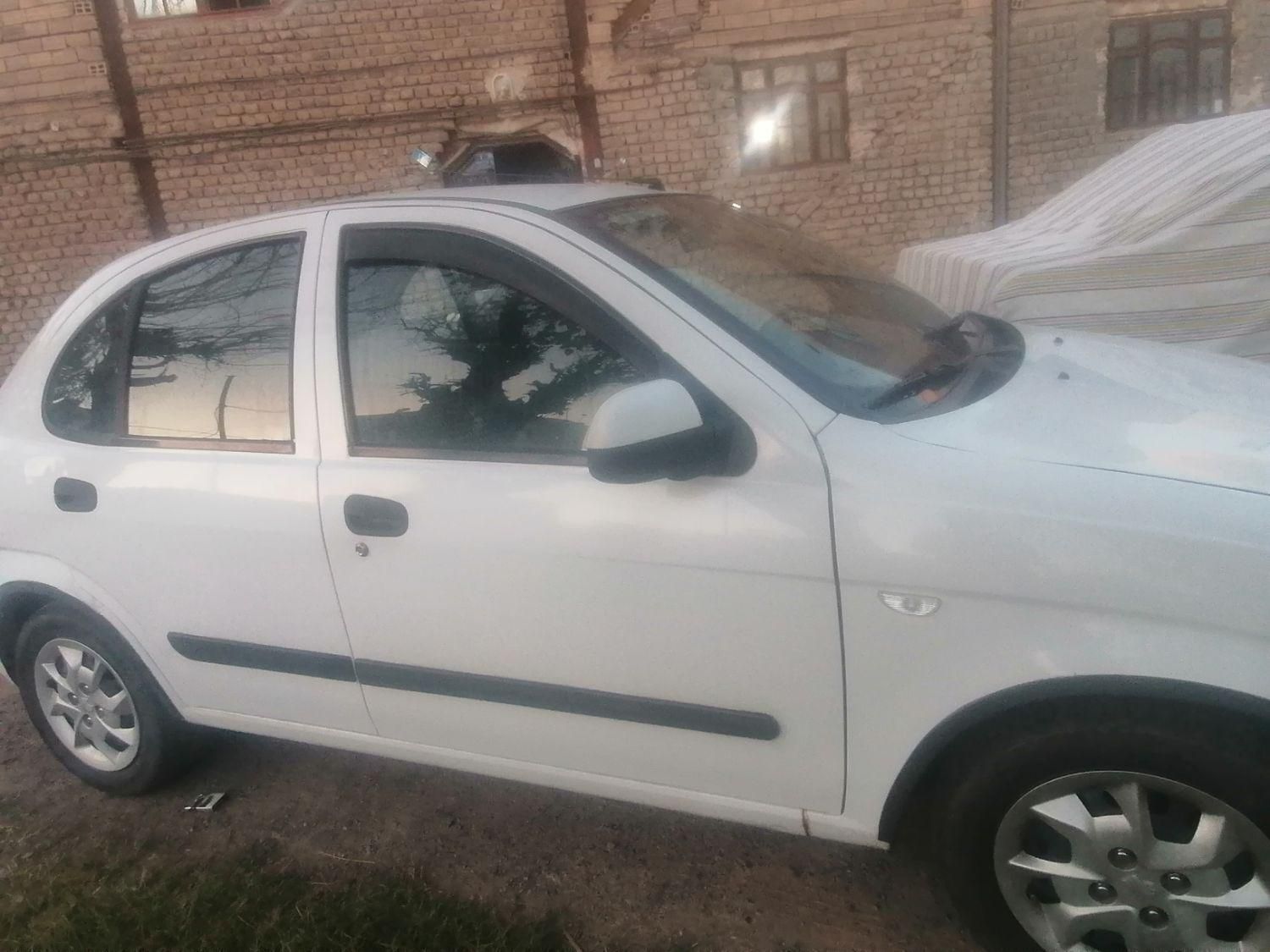 تیبا صندوق دار SX - 1392