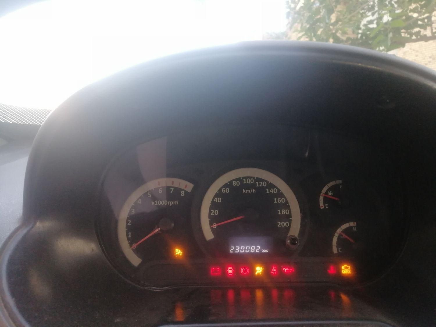 تیبا صندوق دار SX - 1392