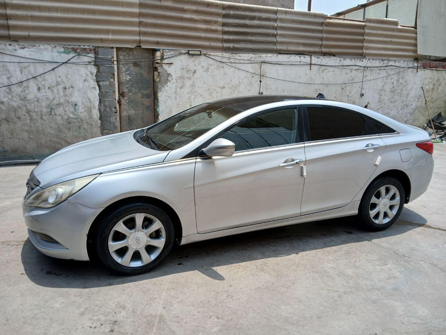 هیوندای سوناتا فول YF - 2014