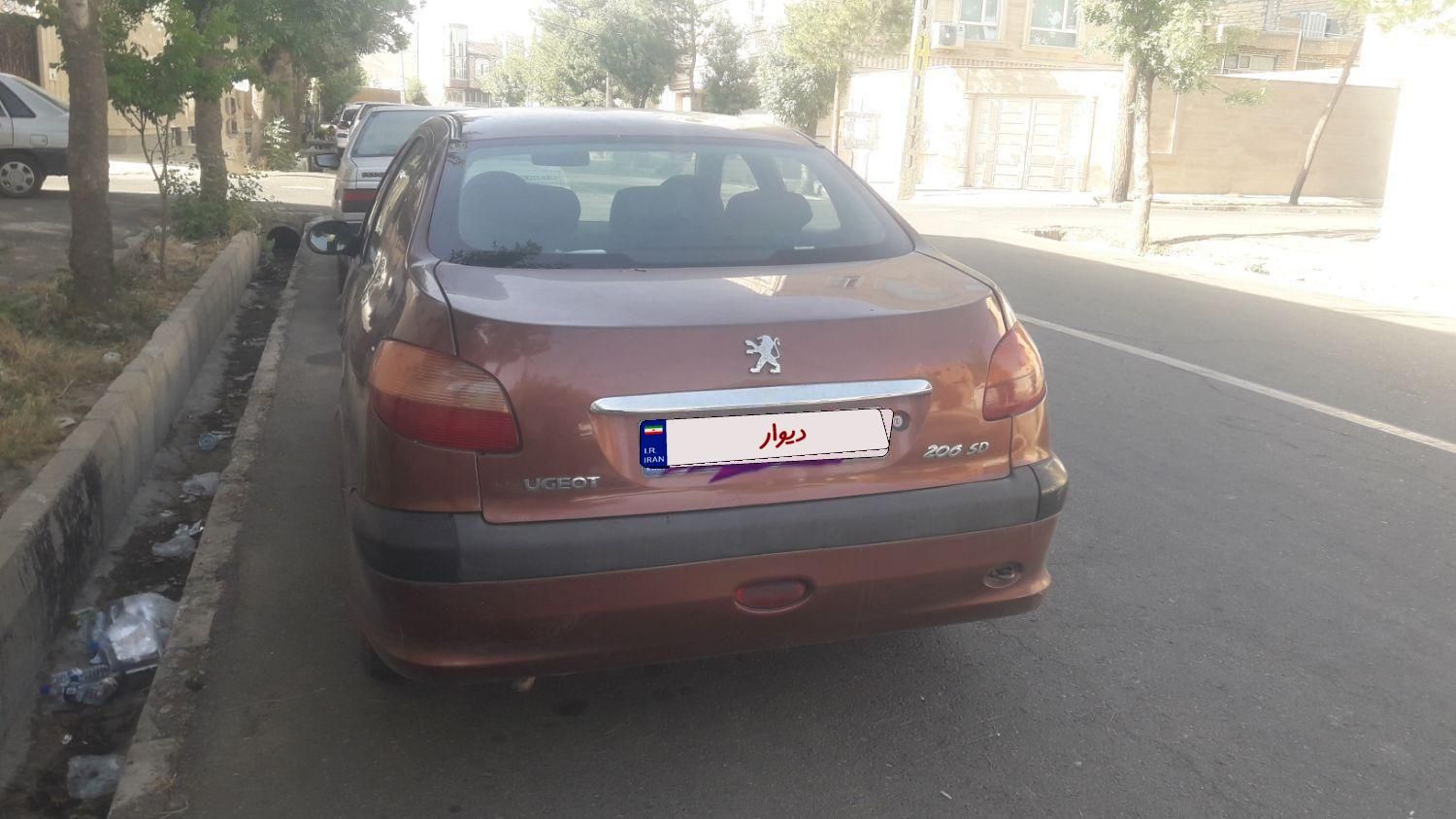 پژو ۲۰۶ صندوق دار v8 - 1389