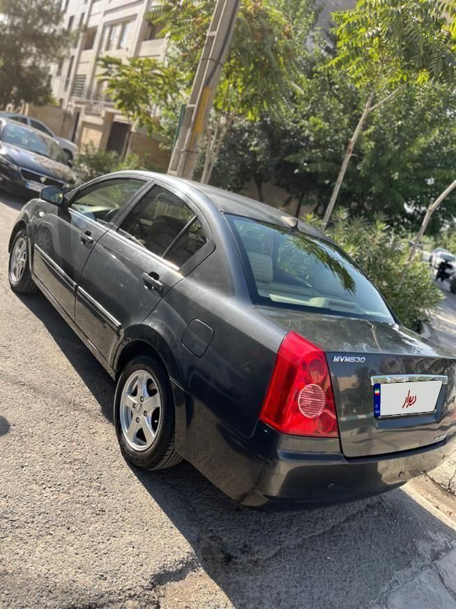 ام وی ام 530 دنده ای - 1389