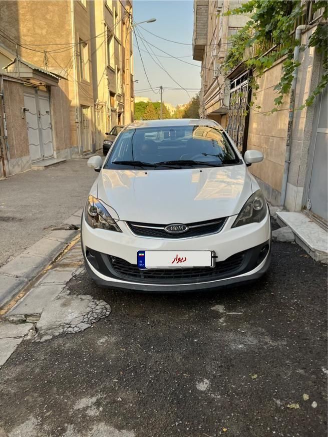 ام وی ام 315 هاچ بک اسپرت لاکچری - 1396