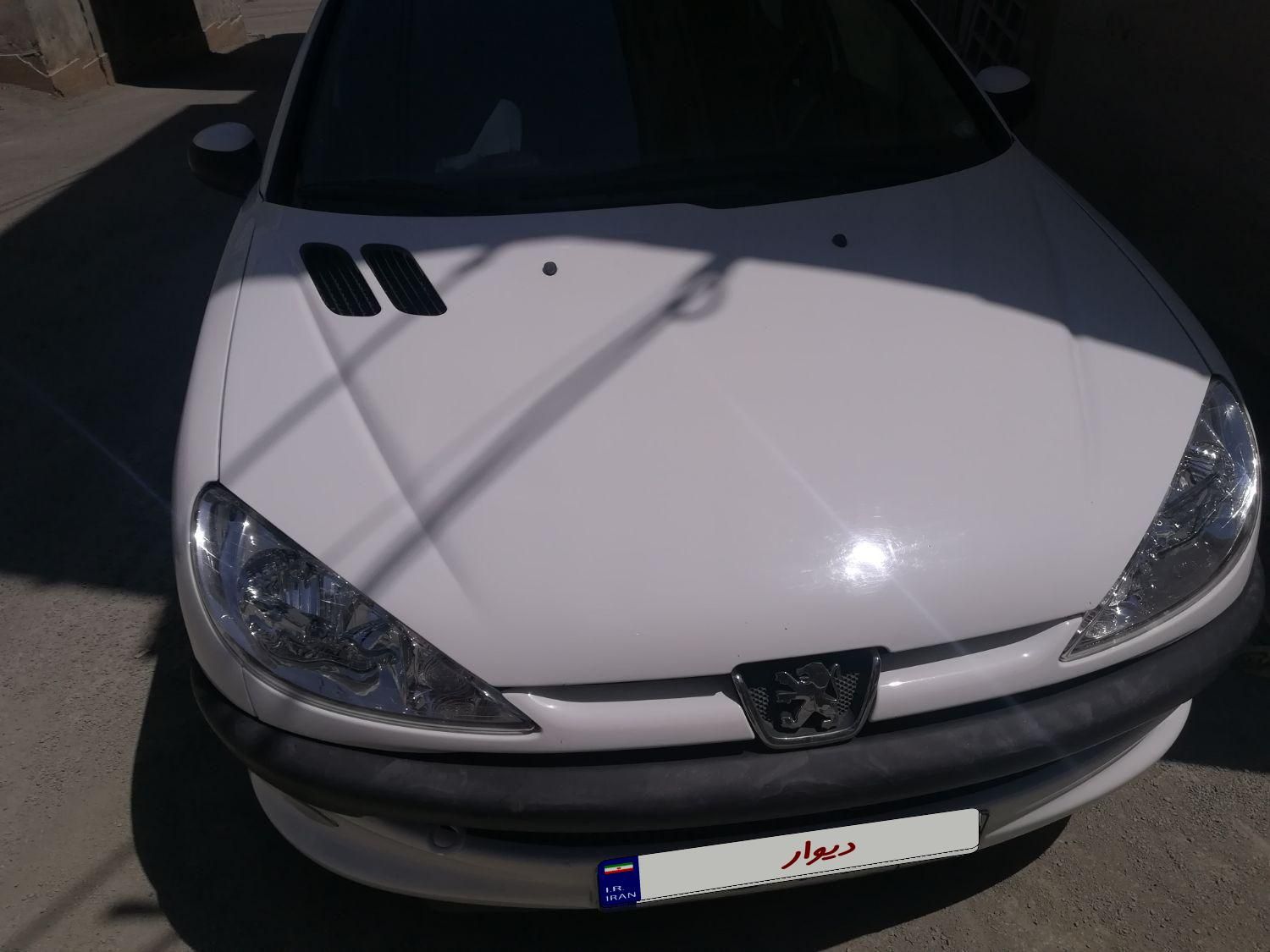 پژو ۲۰۶ صندوق دار v8 - 1397