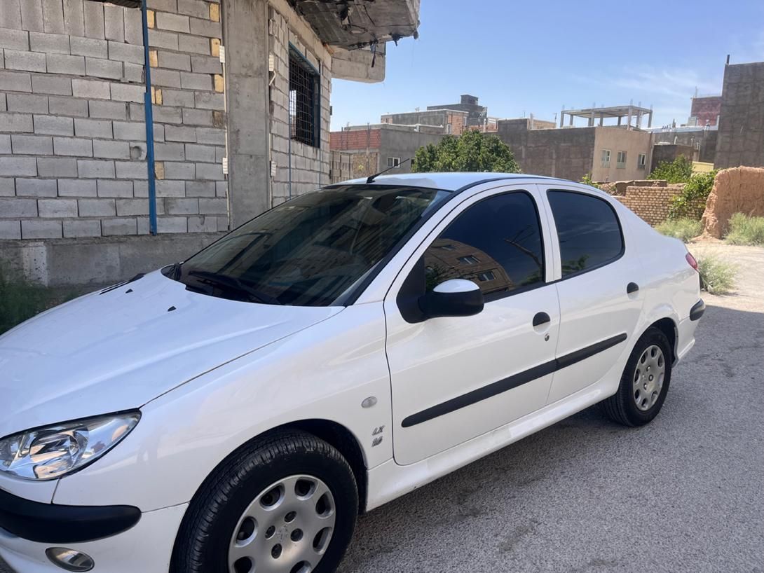 پژو ۲۰۶ صندوق دار v8 - 1399