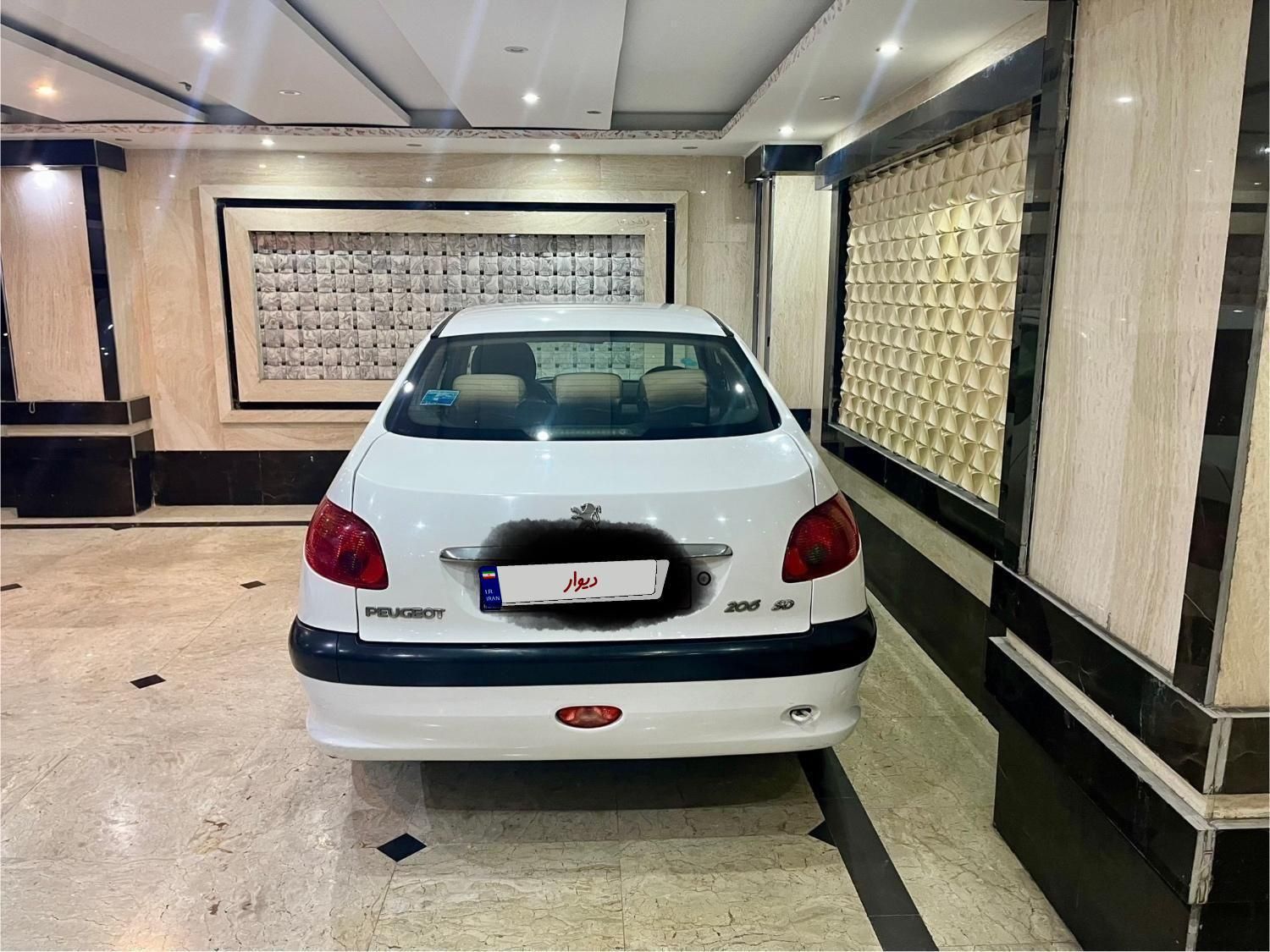 پژو ۲۰۶ صندوق دار v8 - 1390