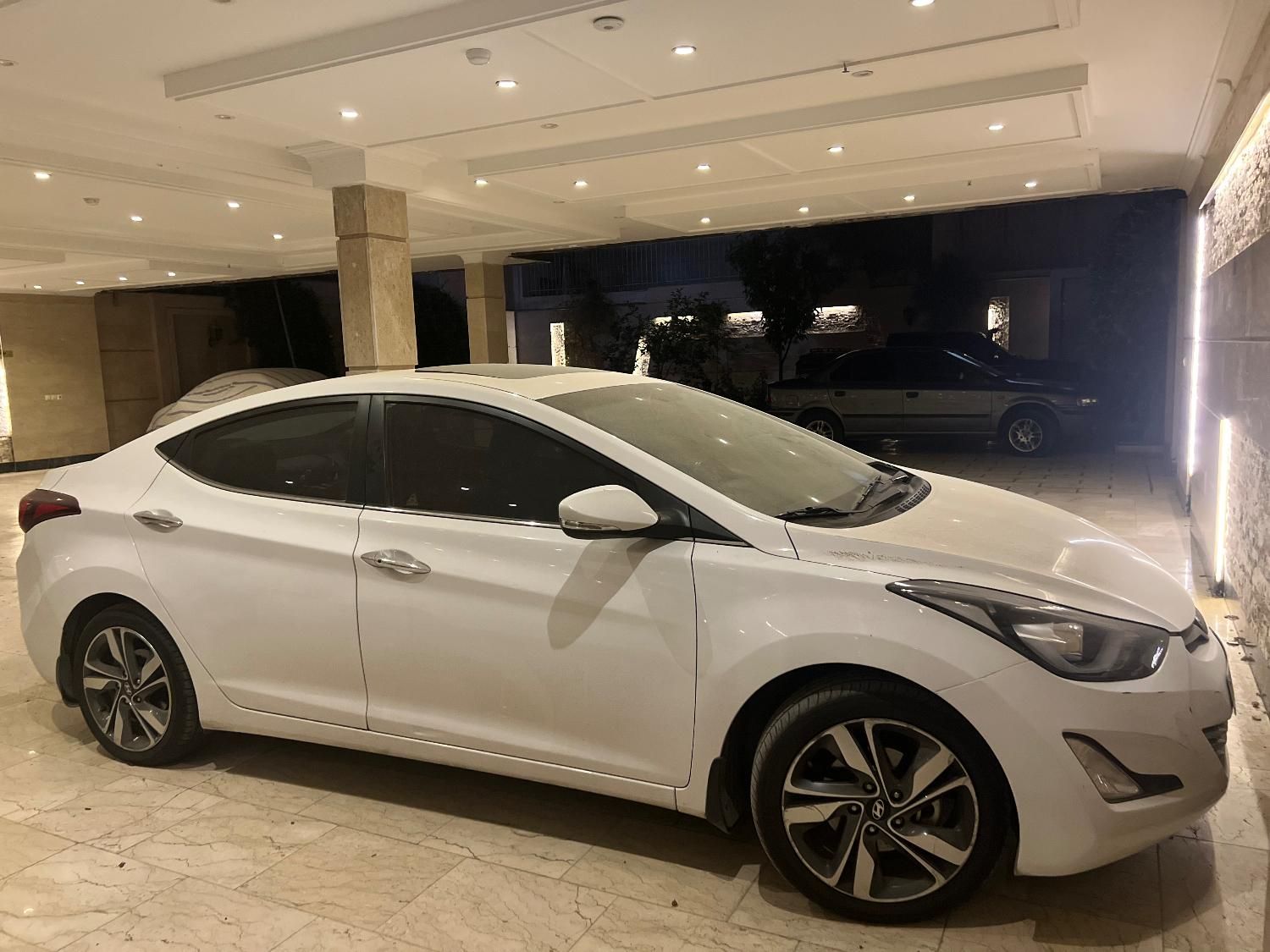 هیوندای النترا 1.8 لیتر - 2014