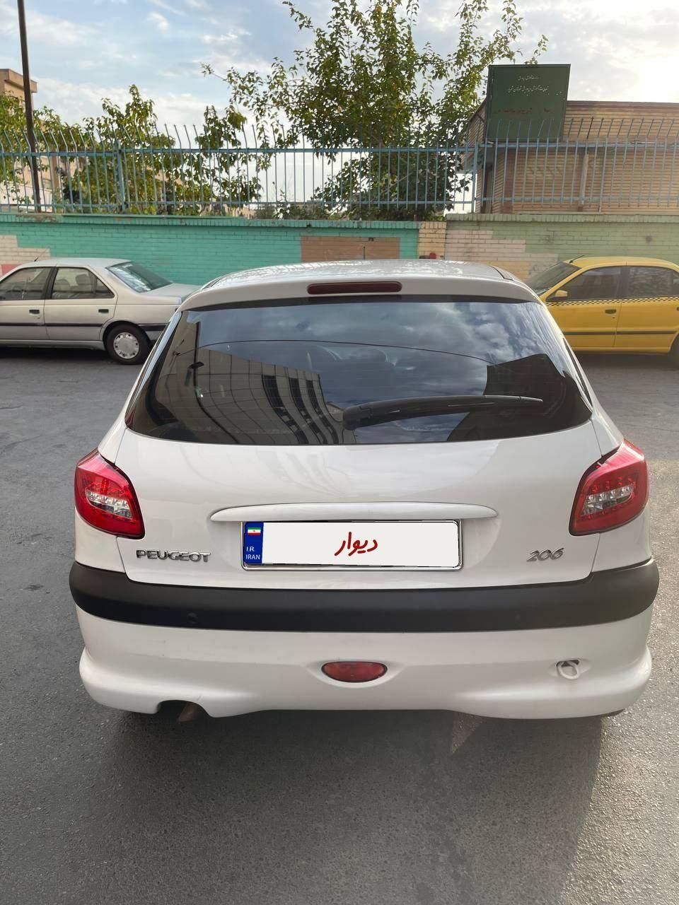 خودرو پژو، 206 آگهی ann_19548638