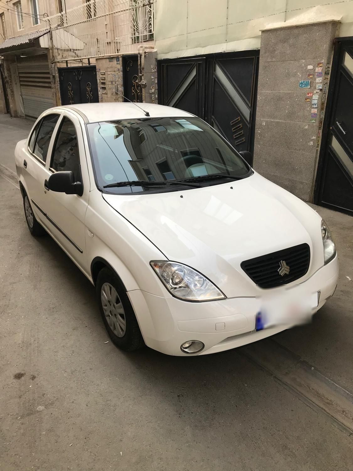 تیبا صندوق دار SX - 1400