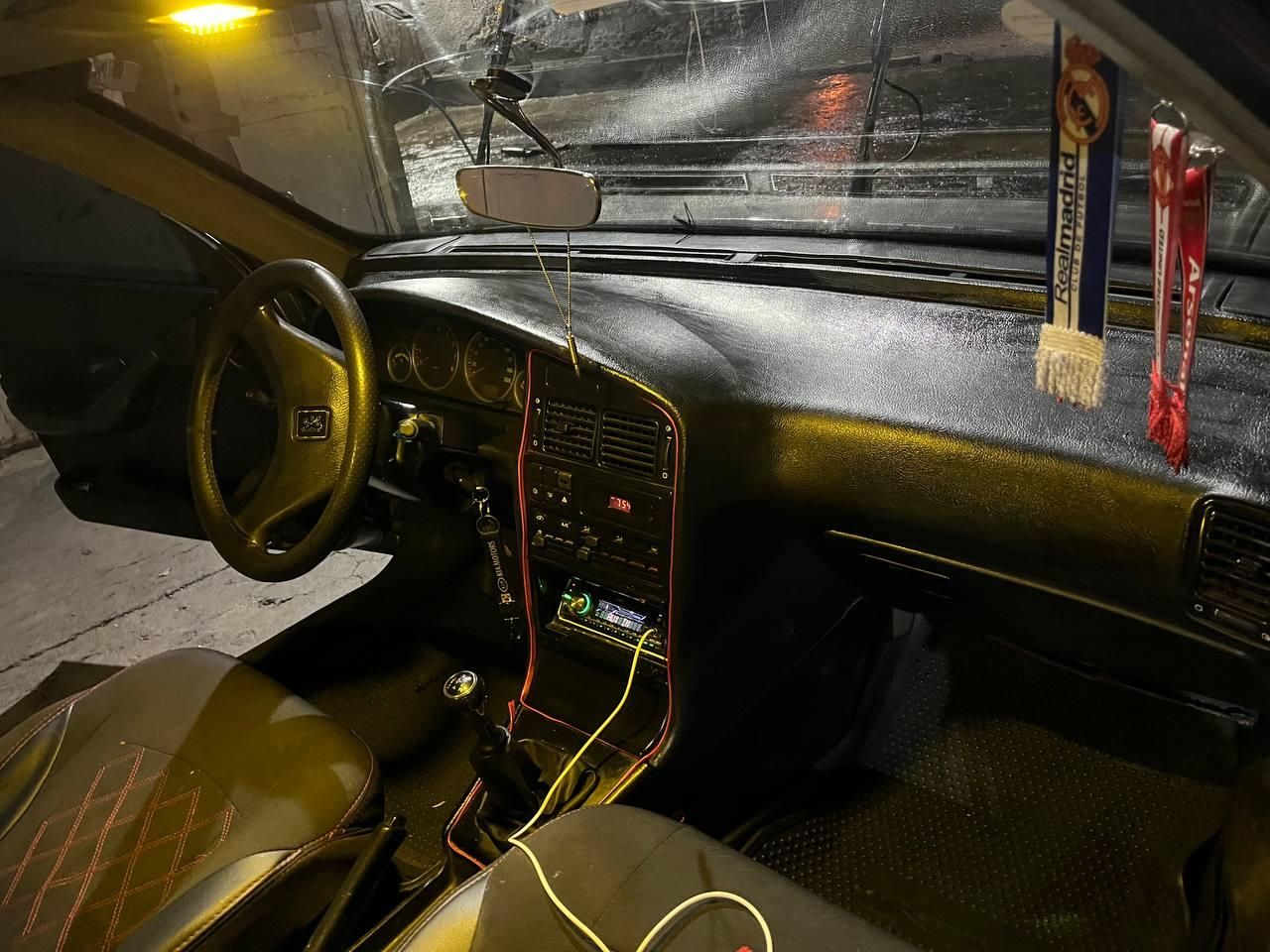 پژو 405 GLX - 1383