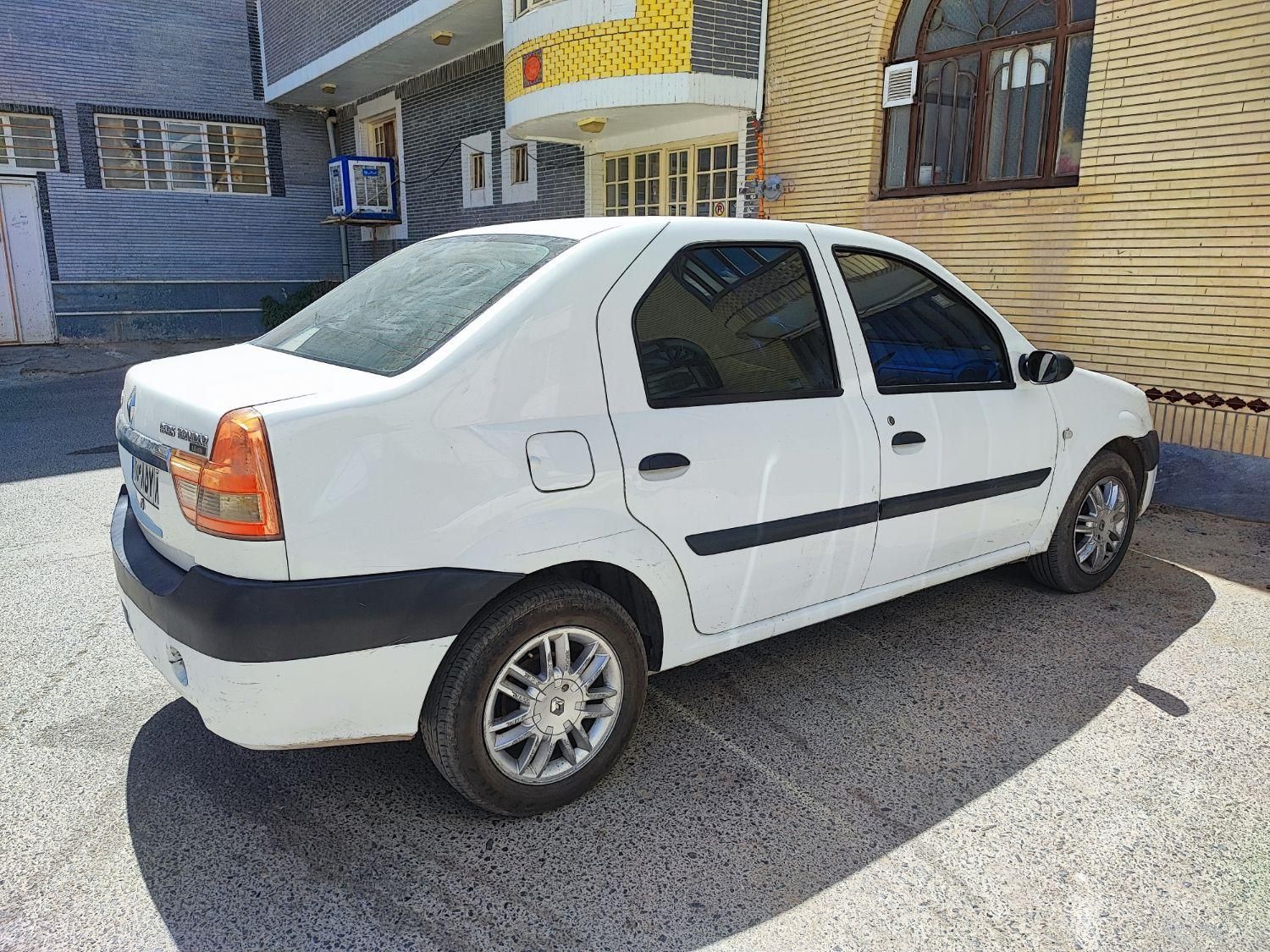 رنو تندر 90 E2 - 1393