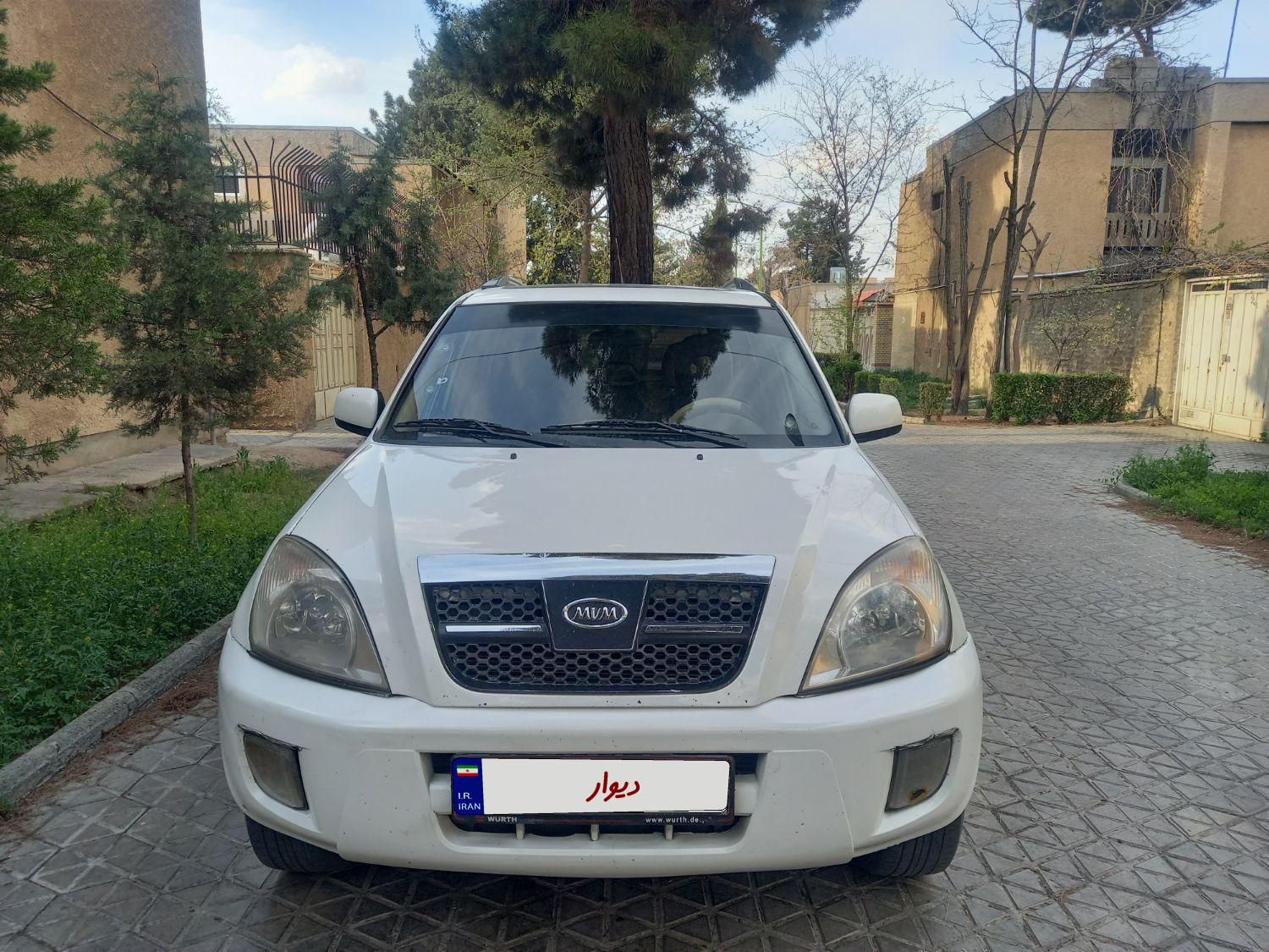 خودرو ام وی ام، X33 آگهی ann_19549286