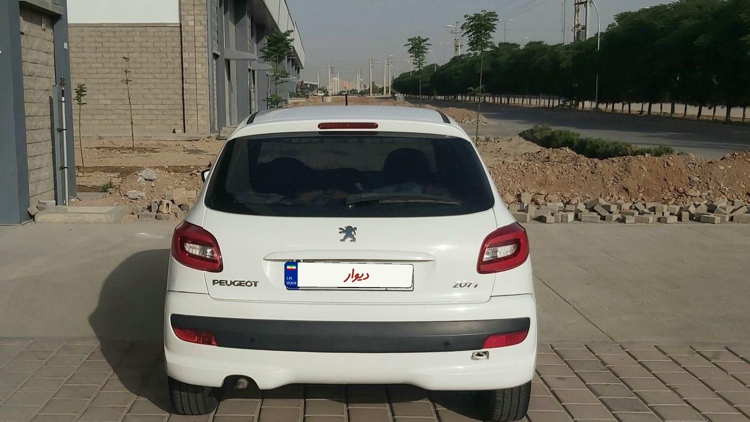پژو 207 اتوماتیک - 1396