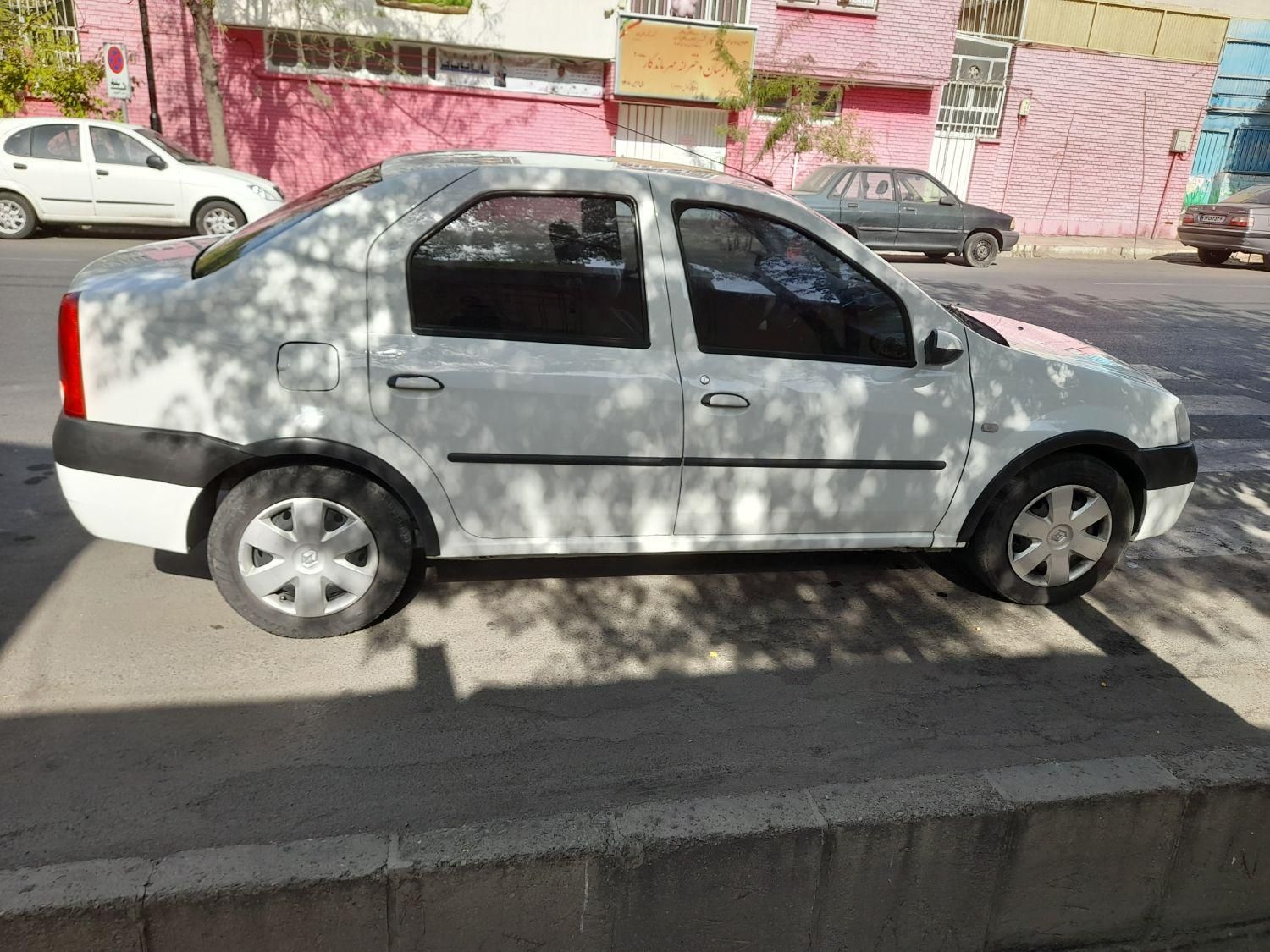رنو تندر 90 E1 - 1392