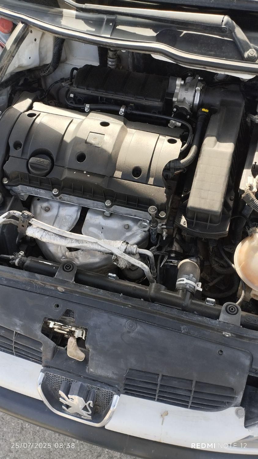 پژو ۲۰۶ صندوق دار v8 - 1394