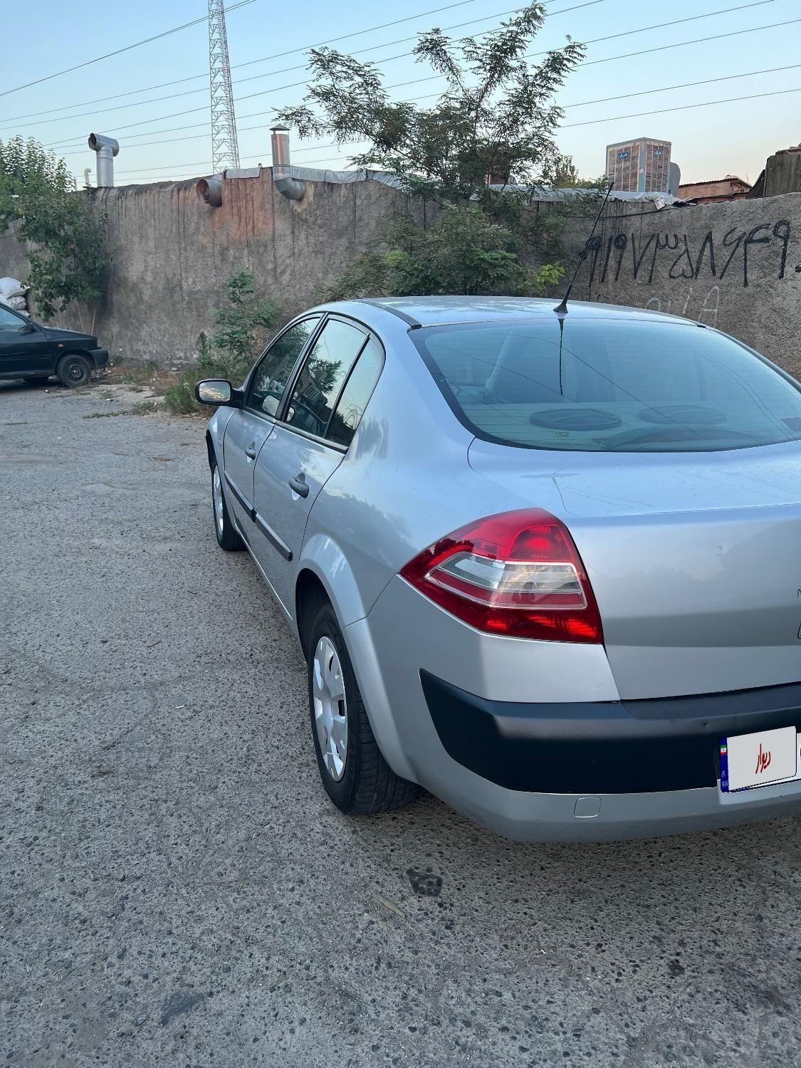 رنو مگان وارداتی دنده‌ای 1600 - 2008