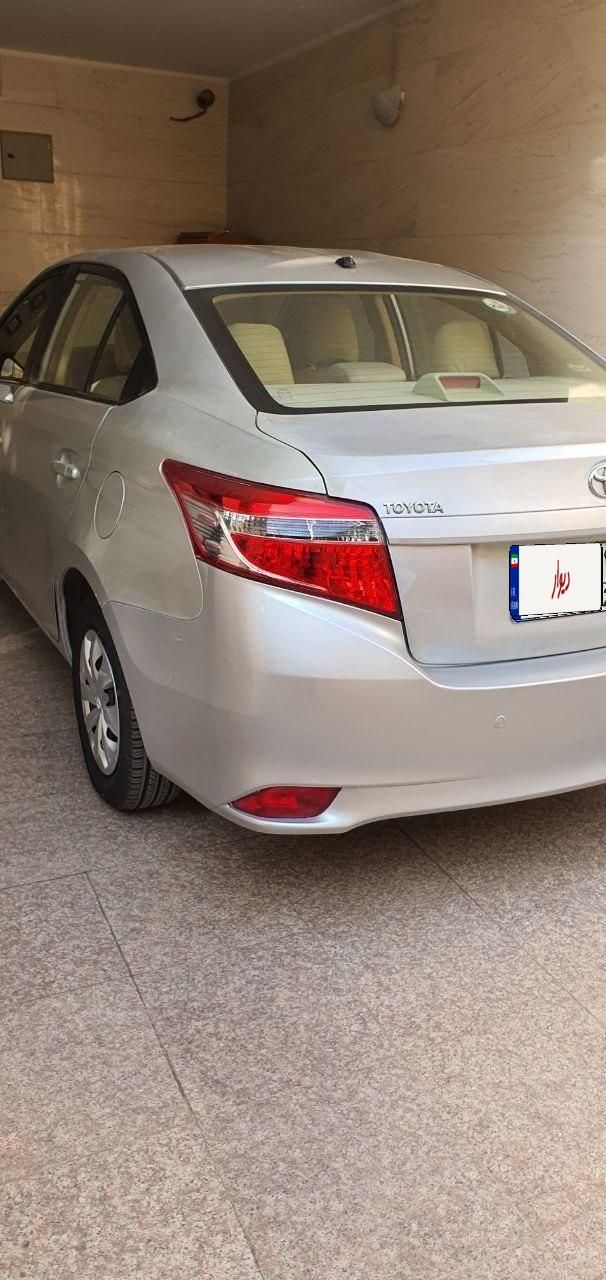 تویوتا یاریس XP150 آپشنال - 2015