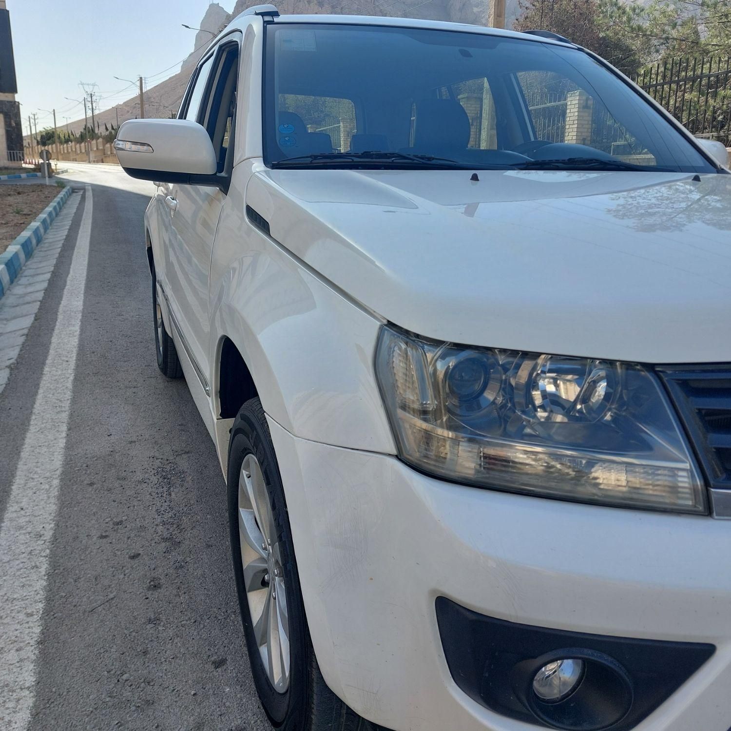 سوزوکی ویتارا ایران خودرو 2400 اتوماتیک - 1396