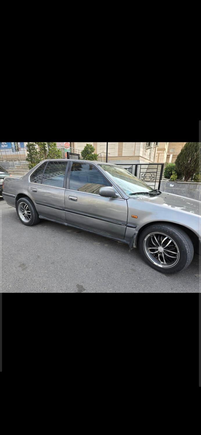 هوندا آکورد EX-B - 1993