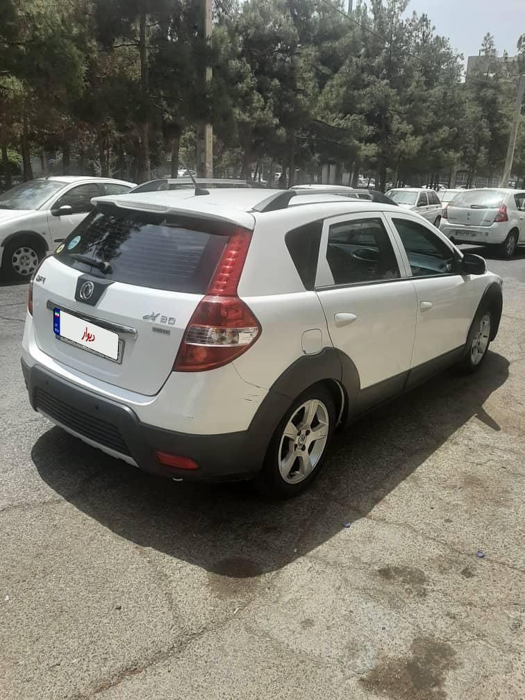 خودرو دانگ فنگ، H30 کراس آگهی ann_19550302