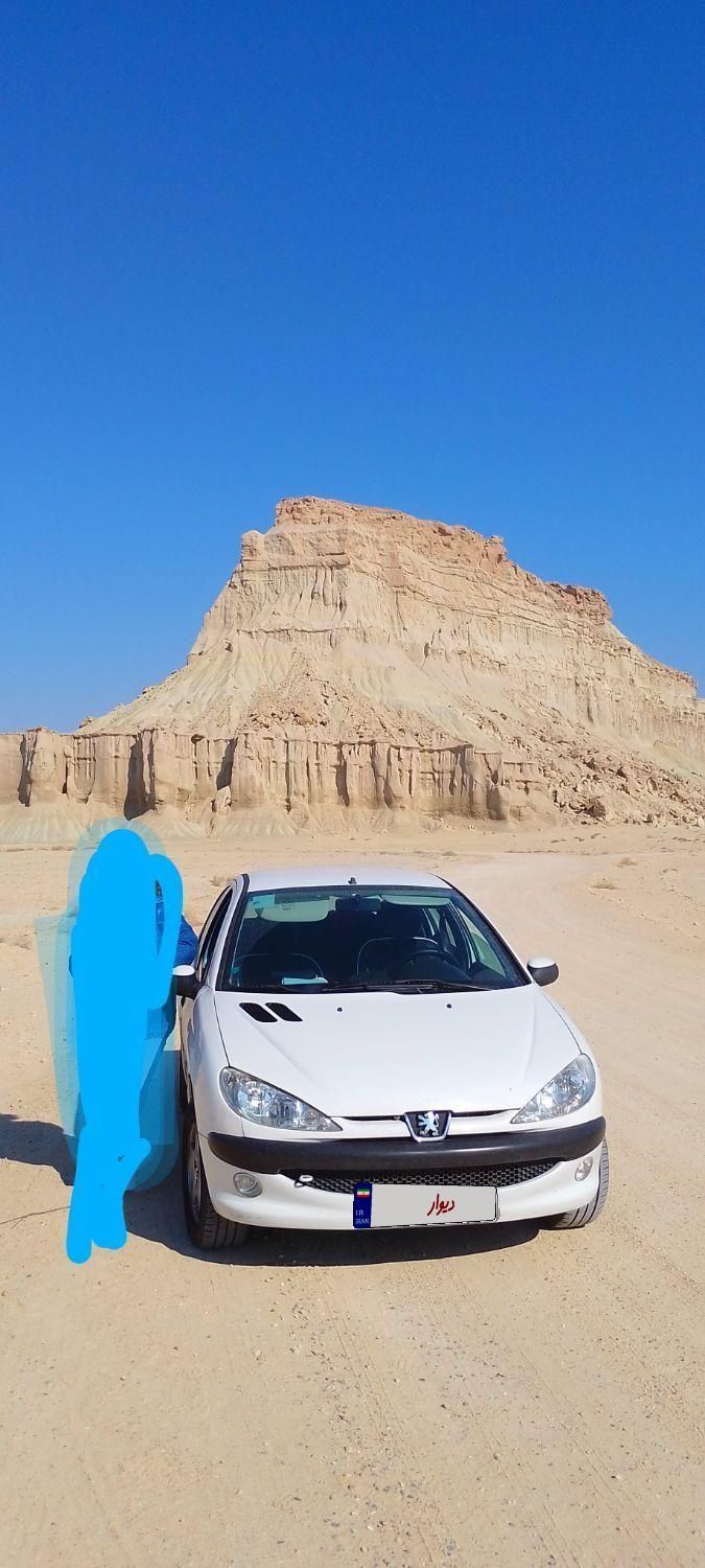پژو ۲۰۶ صندوق دار v8 - 1394