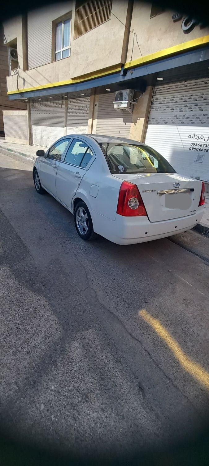 ام وی ام 530 دنده ای - 1394