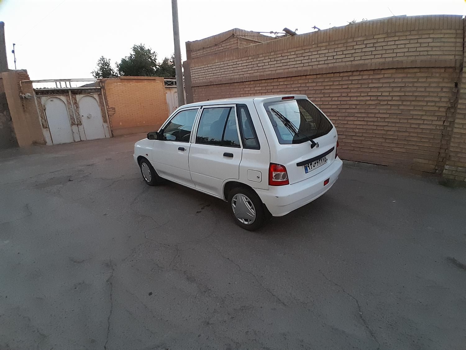 خودرو پراید، 111 آگهی ann_19550401