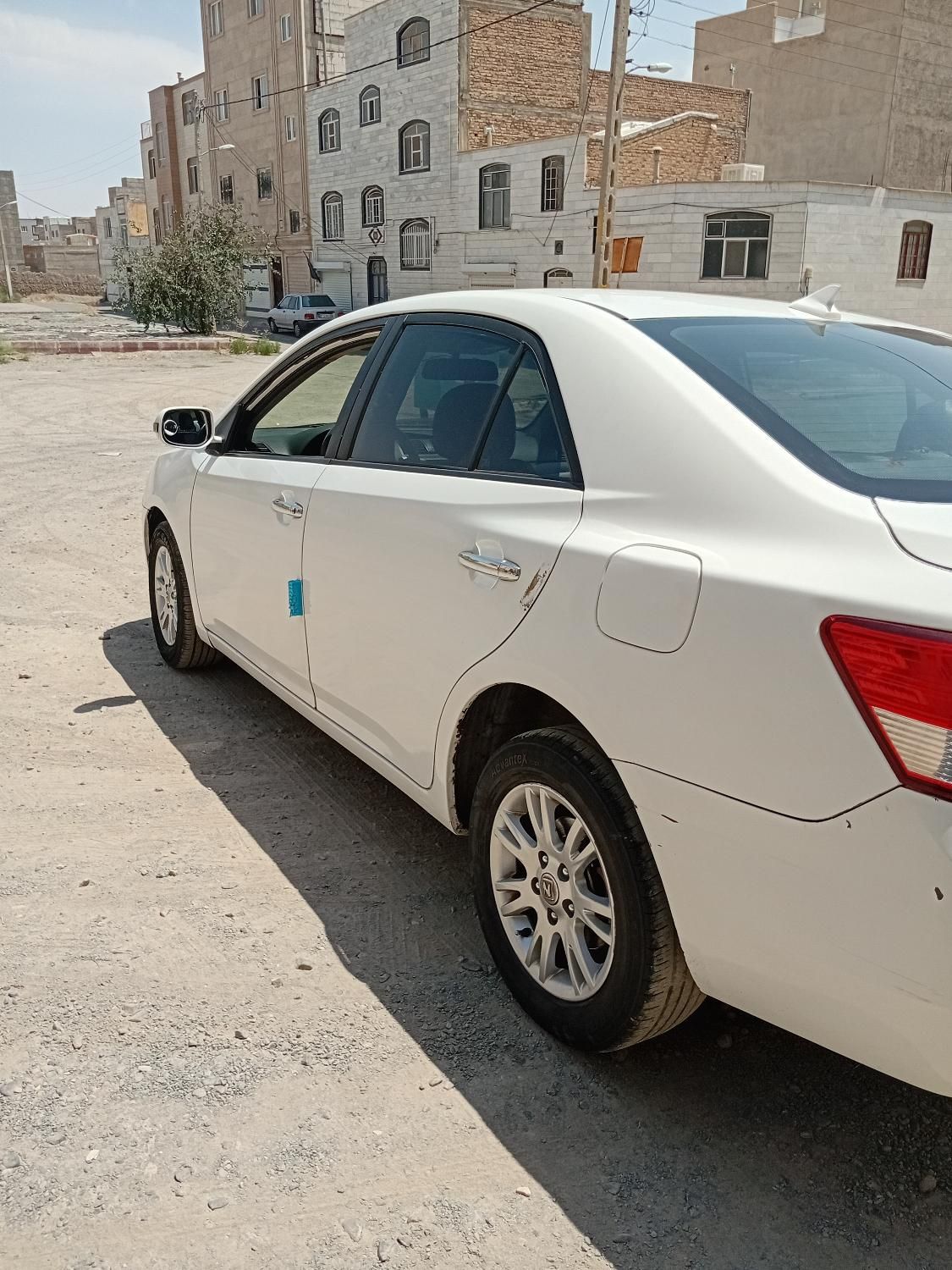 خودرو زوتی، آریو(S300) آگهی ann_19550476