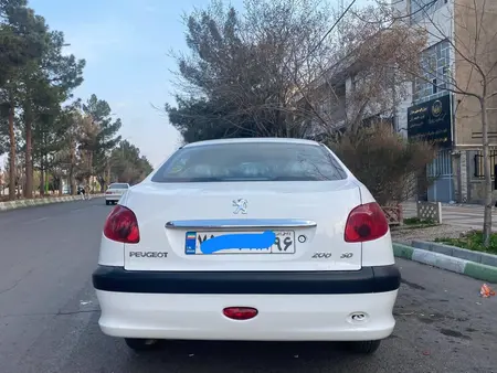 پژو ۲۰۶ صندوق دار v8 - 1399