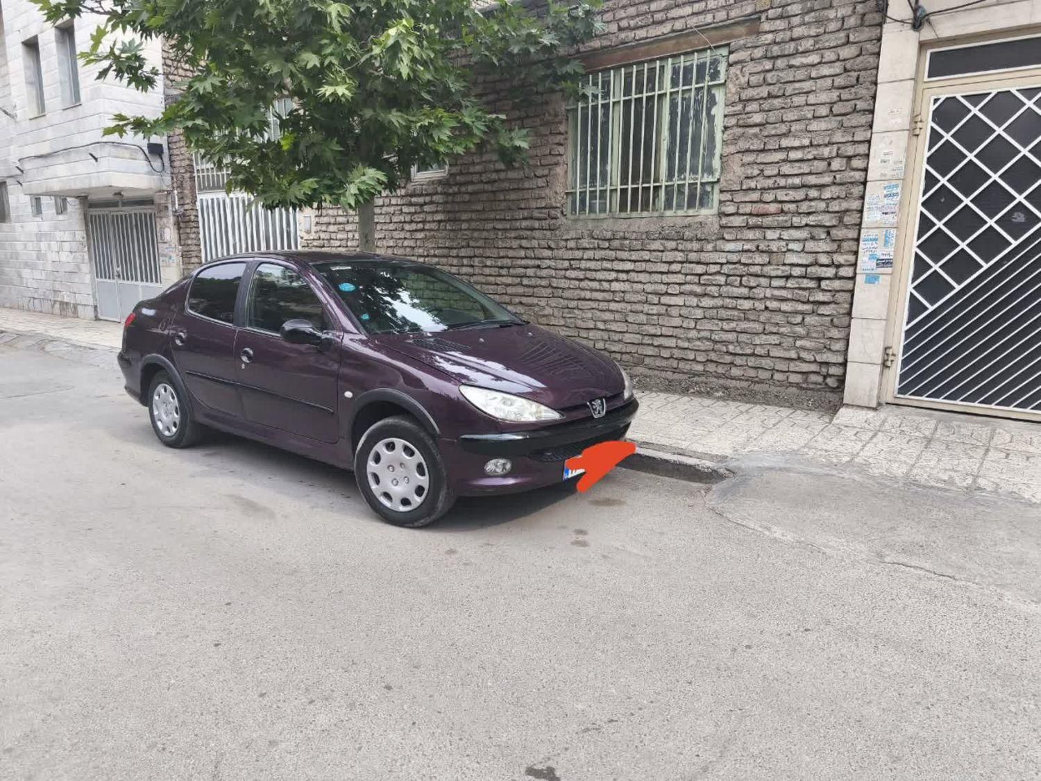 پژو ۲۰۶ صندوق دار v8 - 1389