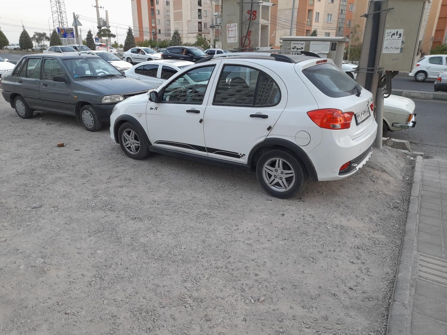 خودرو کوییک، R آگهی ann_19550575