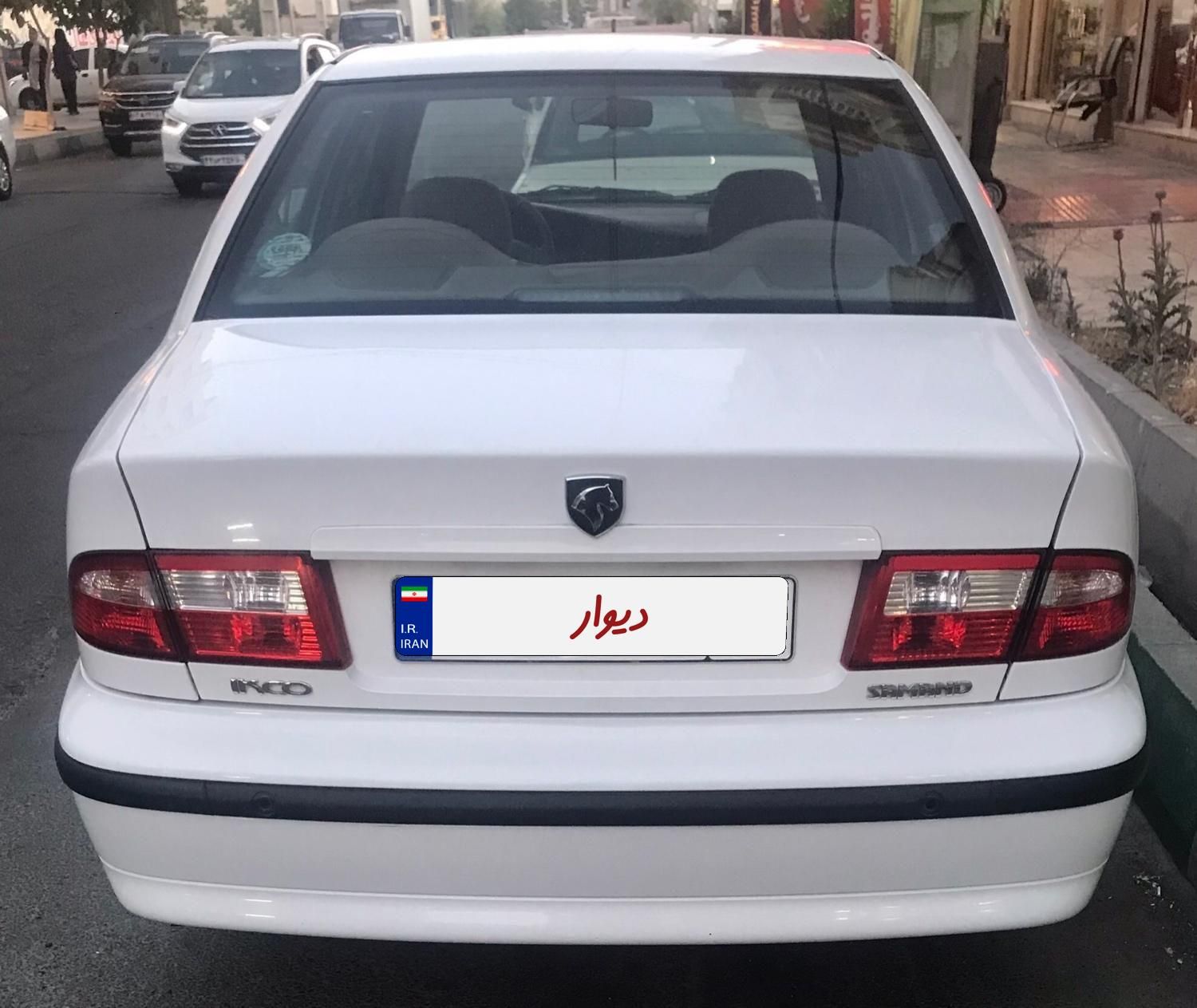 سمند LX XU7 - 1399