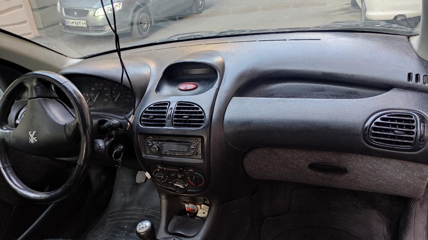 پژو ۲۰۶ صندوق دار v8 - 1389