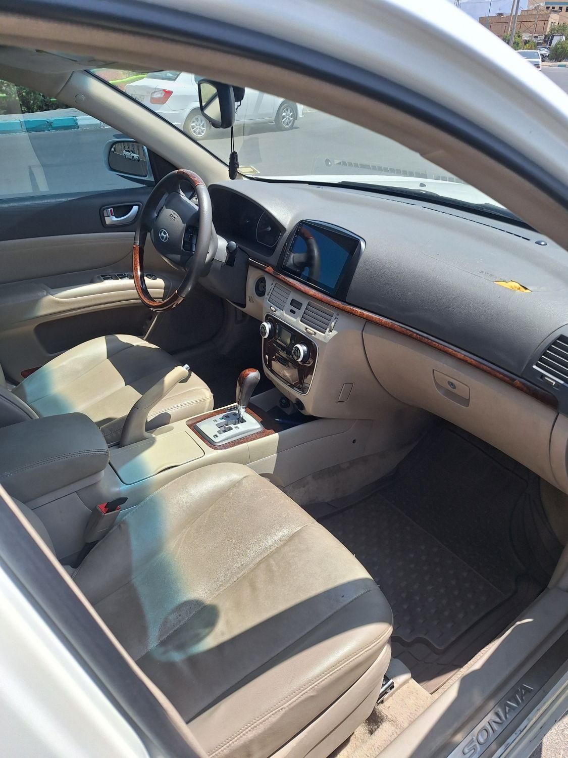 هیوندای سوناتا اتوماتیک NF 2400 - 2007