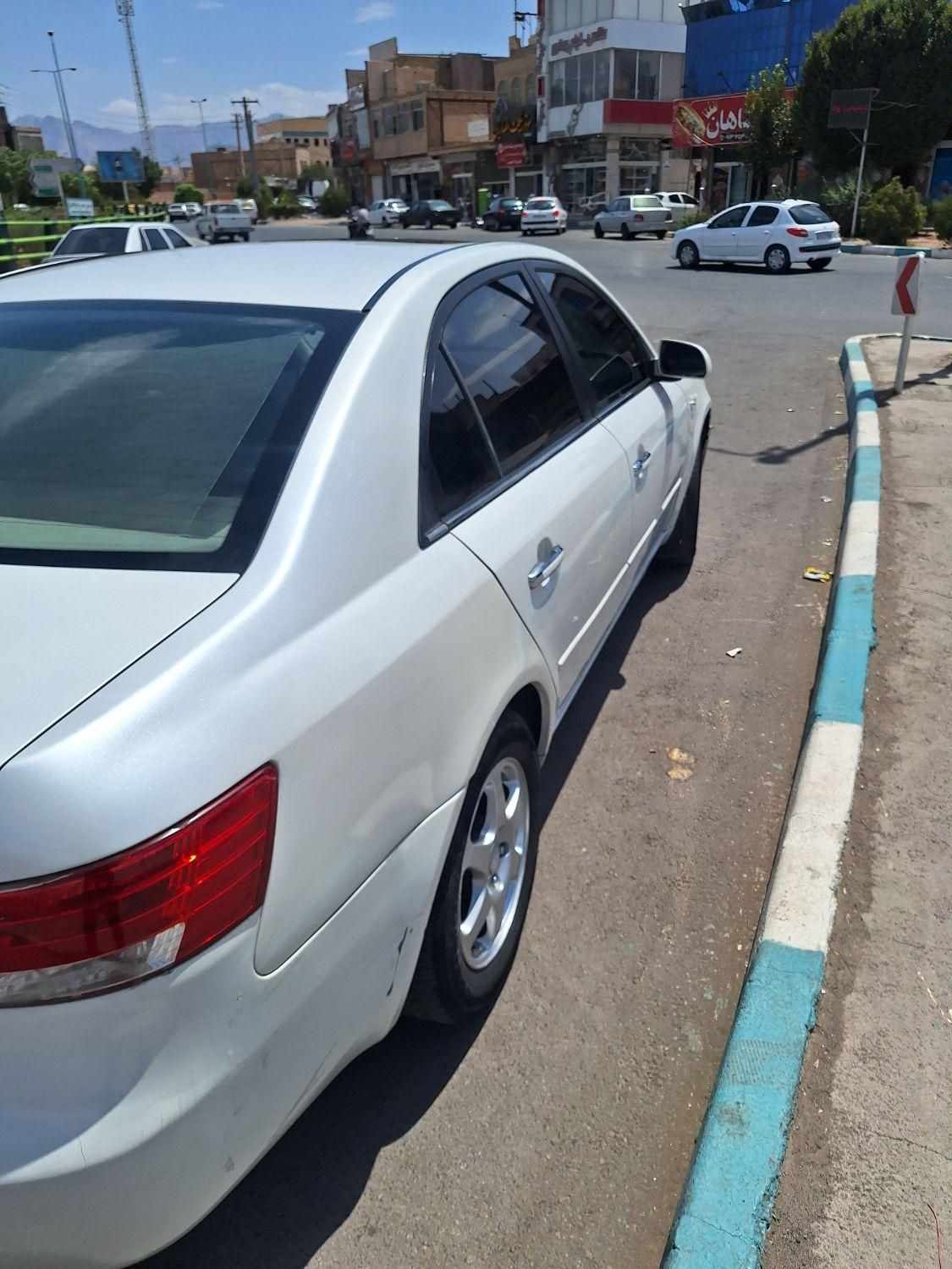 هیوندای سوناتا اتوماتیک NF 2400 - 2007