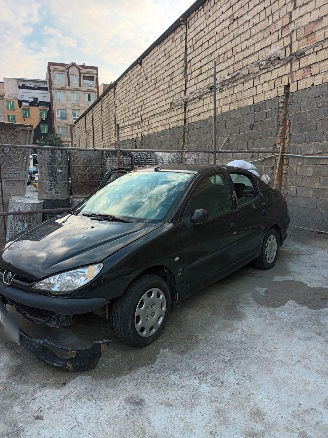 پژو ۲۰۶ صندوق دار v8 - 1394