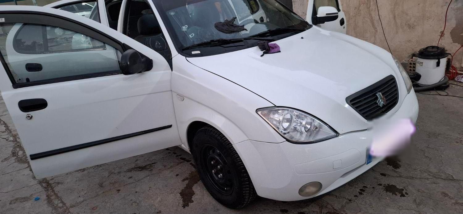 تیبا صندوق دار EX - 1395