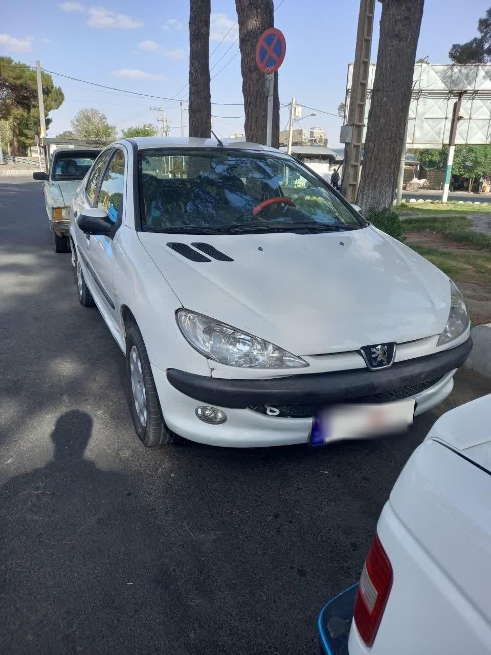 پژو ۲۰۶ صندوق دار v20 - 1390