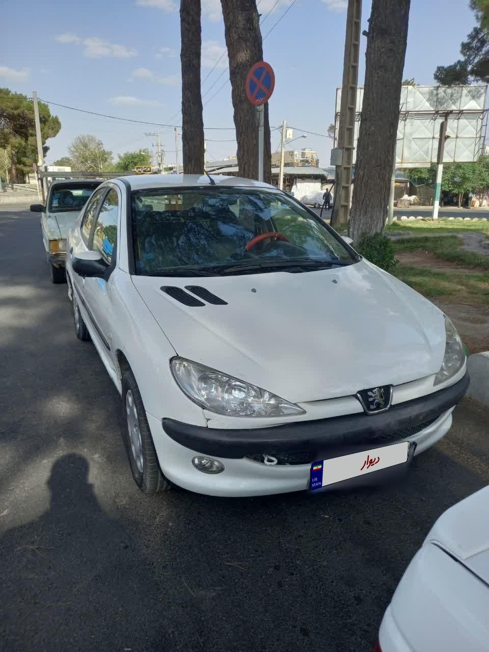 پژو ۲۰۶ صندوق دار v20 - 1390