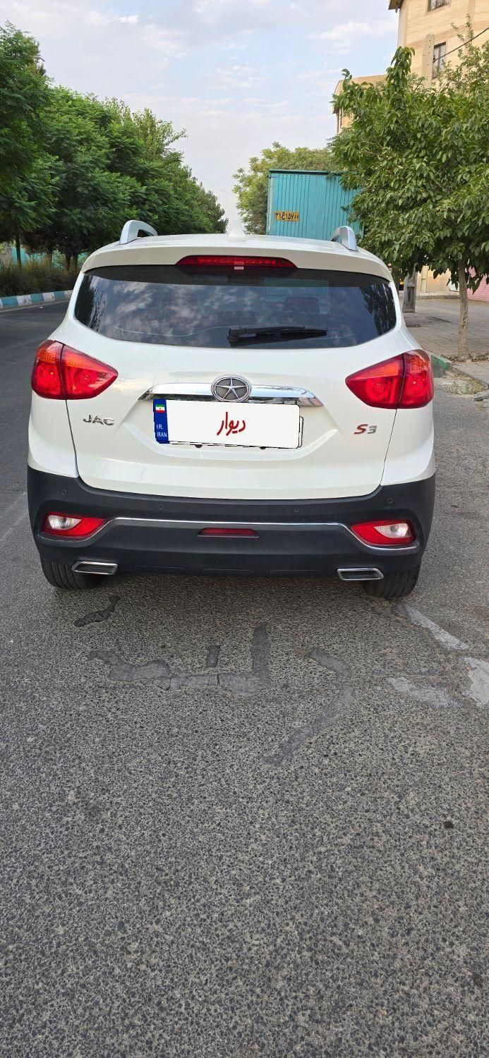 جک S3 اتوماتیک - 1402