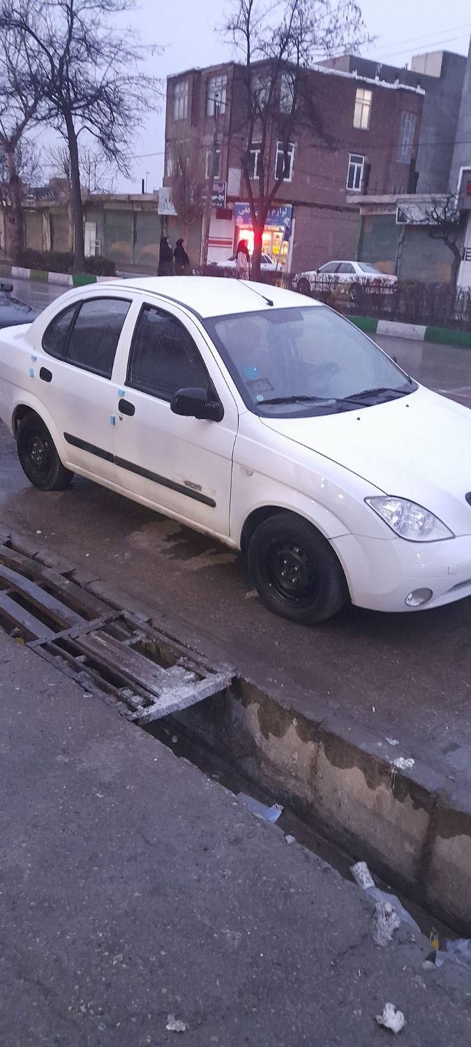 تیبا صندوق دار SX - 1391