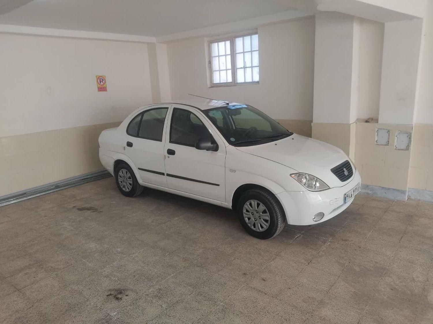 تیبا صندوق دار SX - 1400