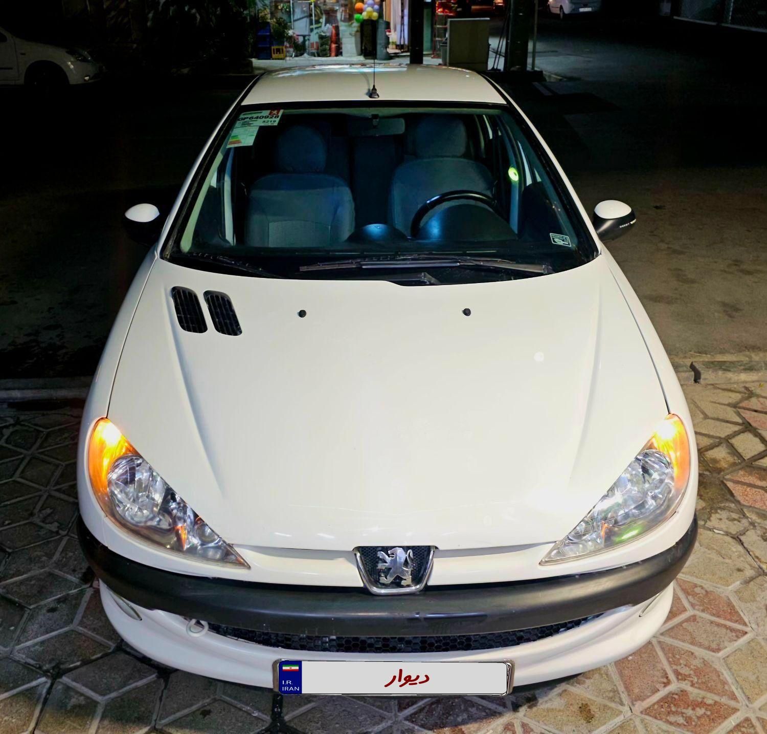 پژو ۲۰۶ صندوق دار v8 - 1398