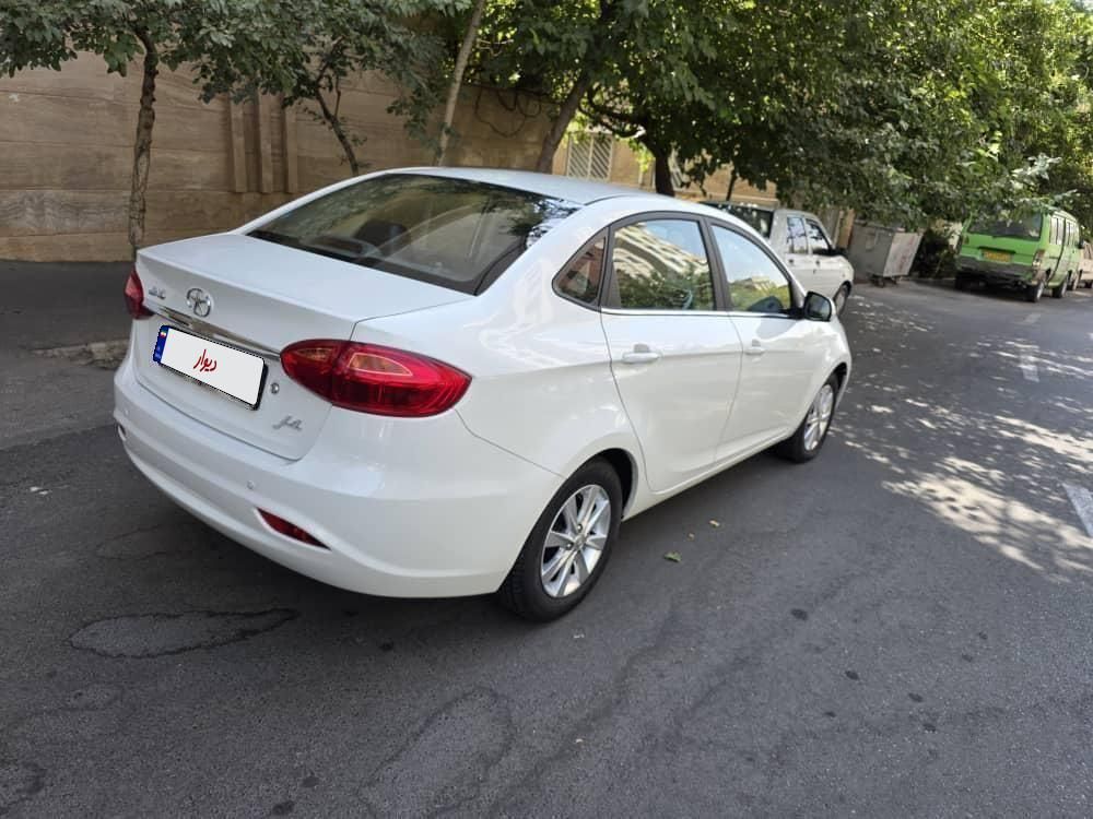 جک J4 اتوماتیک ساده - 1398