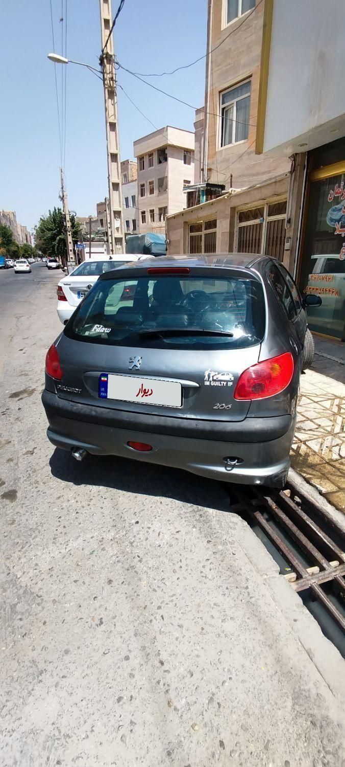 پژو 206 تیپ 2 - 1385