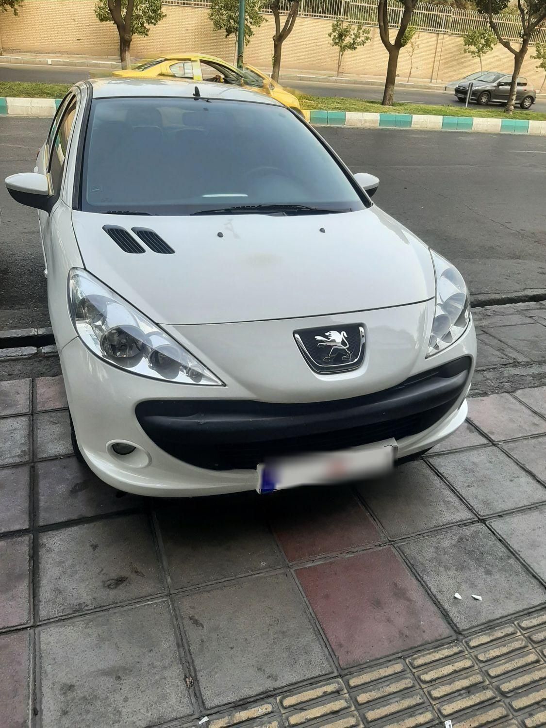 پژو 207 اتوماتیک - 1389