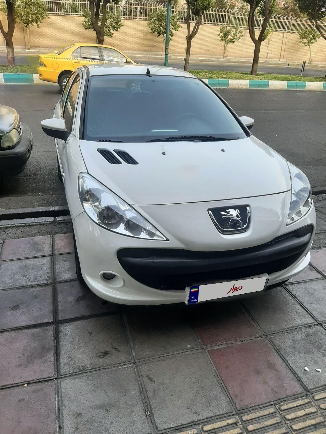پژو 207 اتوماتیک - 1389