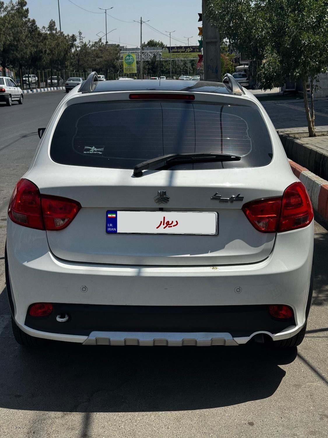خودرو کوییک، R آگهی ann_19552582